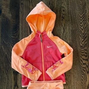 Nike Outfit girls size 3-4 Orange